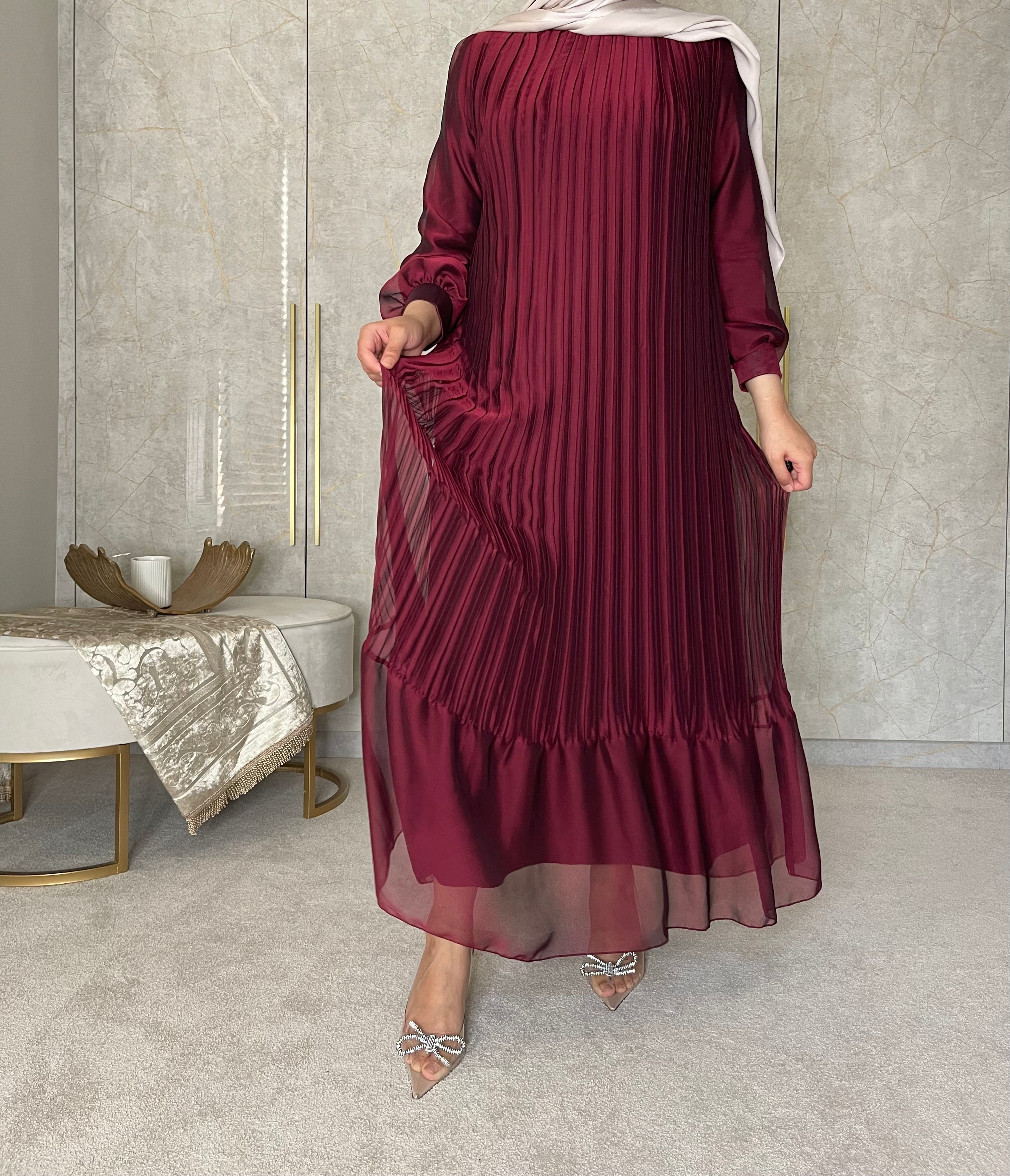 Seasonal Style: What to Wear for the UK’s Ever-Changing Weather