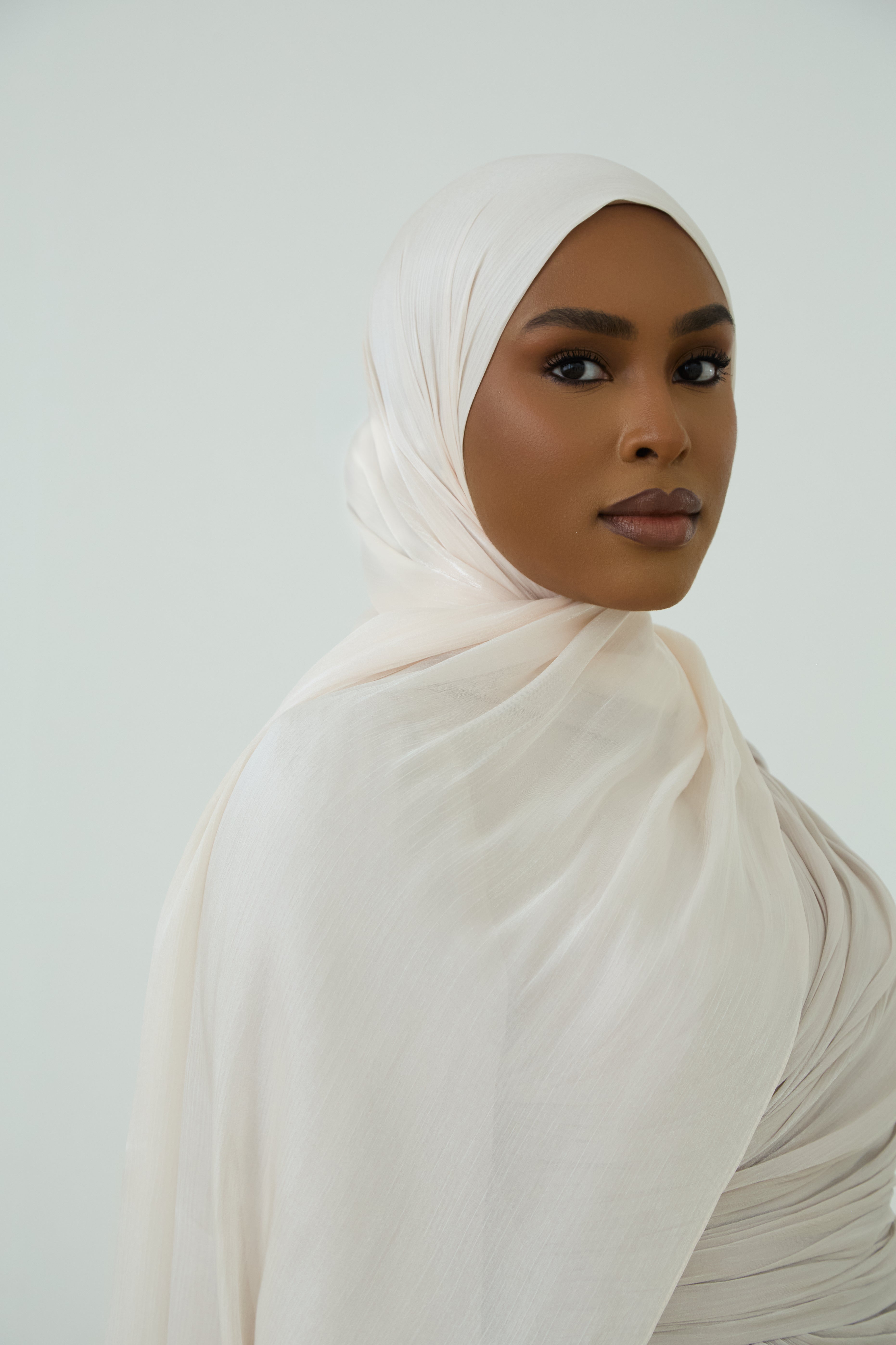 Organza Hijab - Light Cream