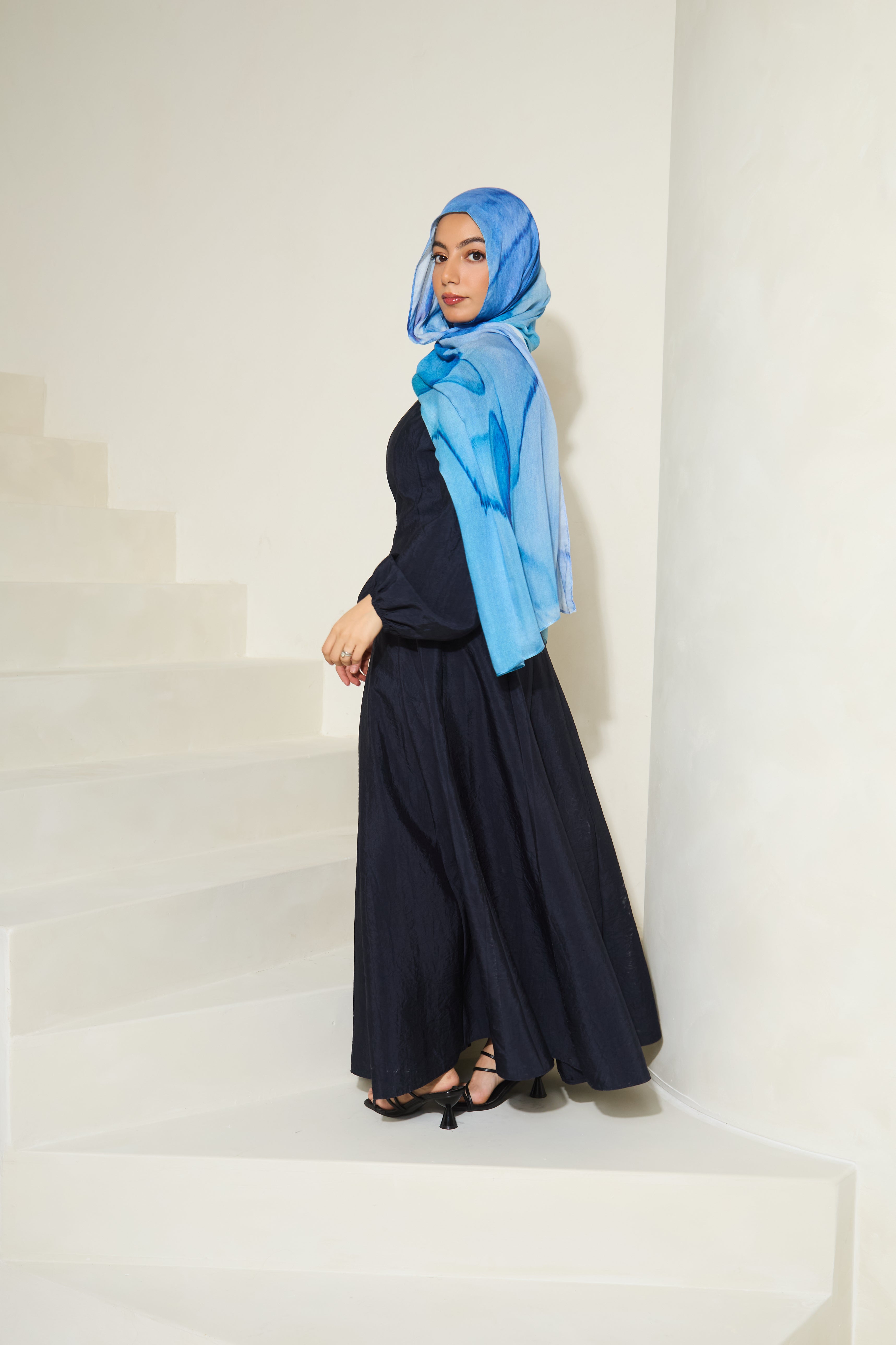 Warda Navy